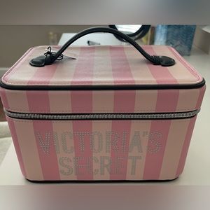 Victoria’s Secret make up/accessories carrier